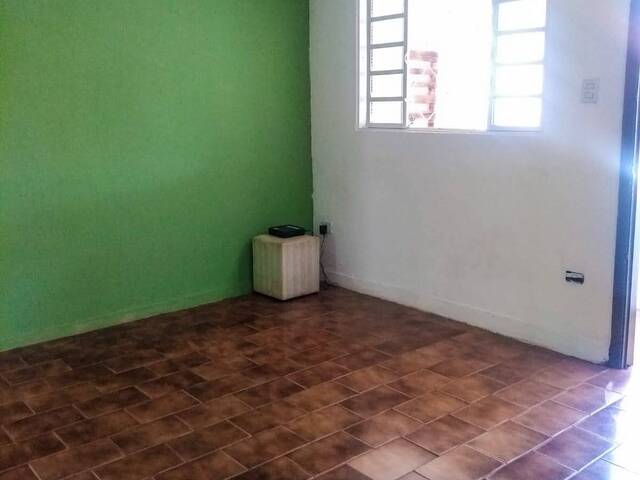 #20 - Casa para Venda em Araraquara - SP - 2