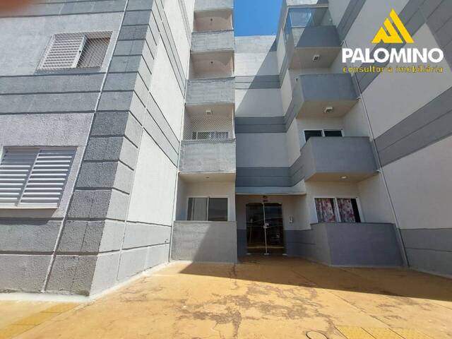 #27 - Apartamento para Venda em Araraquara - SP - 2