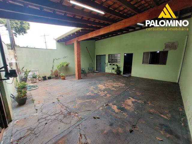 #31 - Casa para Venda em Araraquara - SP - 2