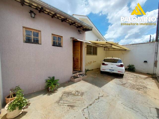 #54 - Casa para Venda em Araraquara - SP - 2
